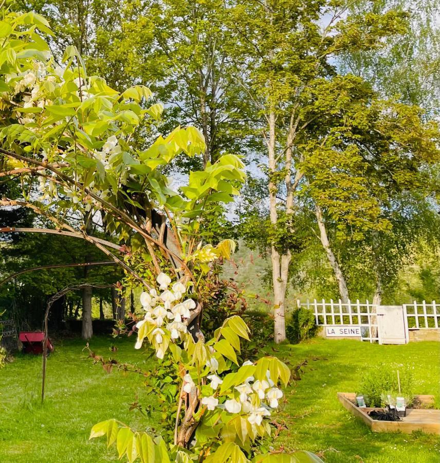 Clairseine Villa Tournedos-sur-Seine Екстериор снимка