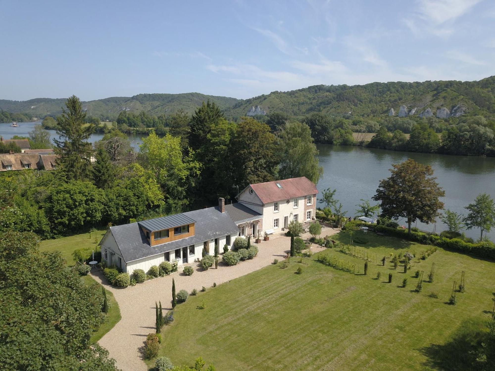 Clairseine Villa Tournedos-sur-Seine Екстериор снимка
